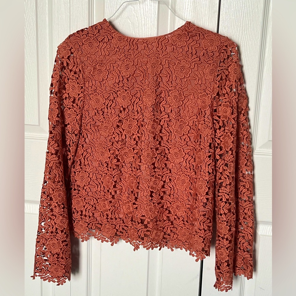 Alice + Olivia Lace Pattern Crew Neck Blouse